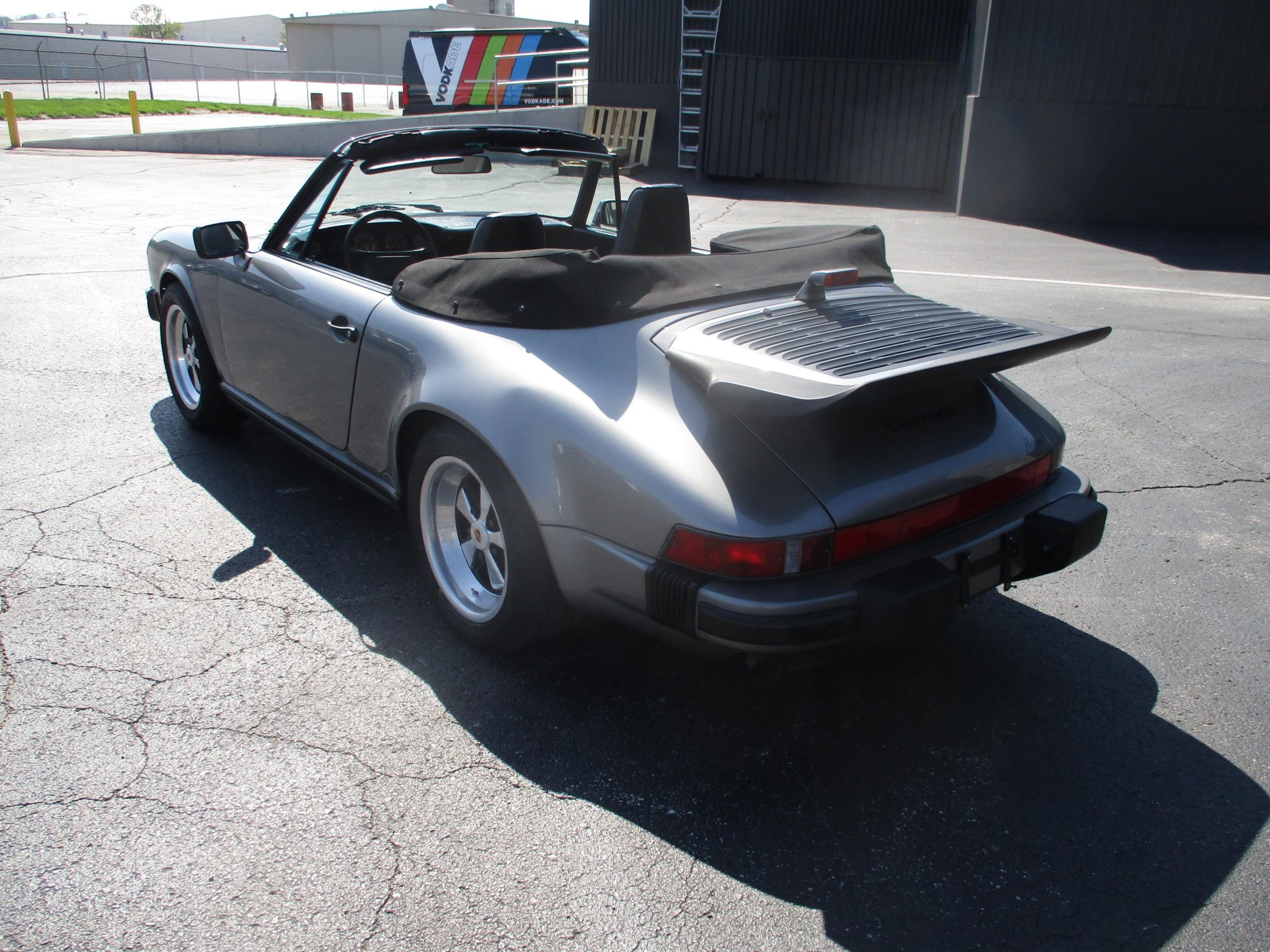 Porsche 911 Carrera